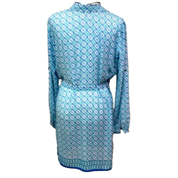 Max Studio Flower Button Shift Dress - Picture 4 of 6